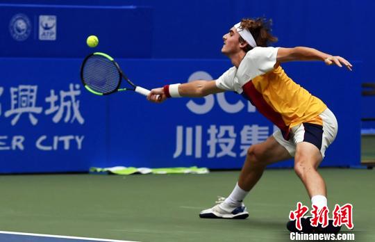 竟发生了什 竟发生了什